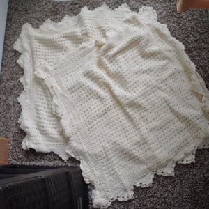 doily crotchet pillowcases